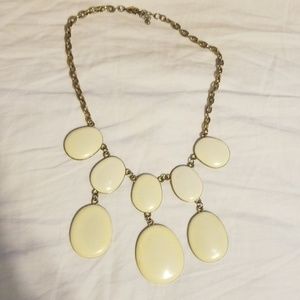 White statement necklace